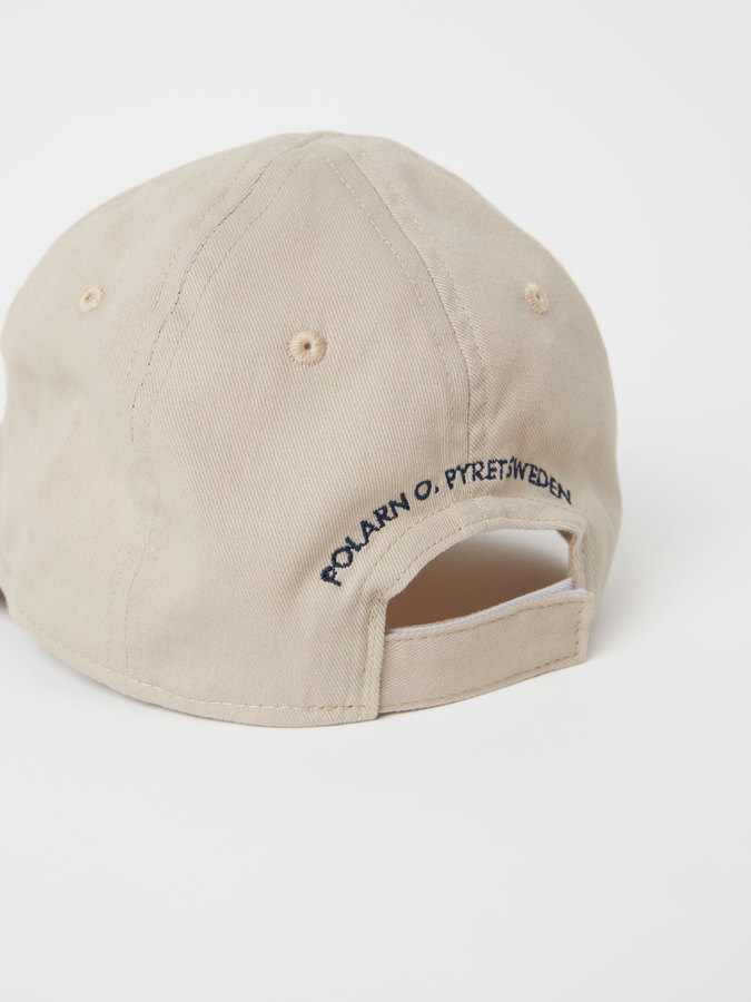 Caps