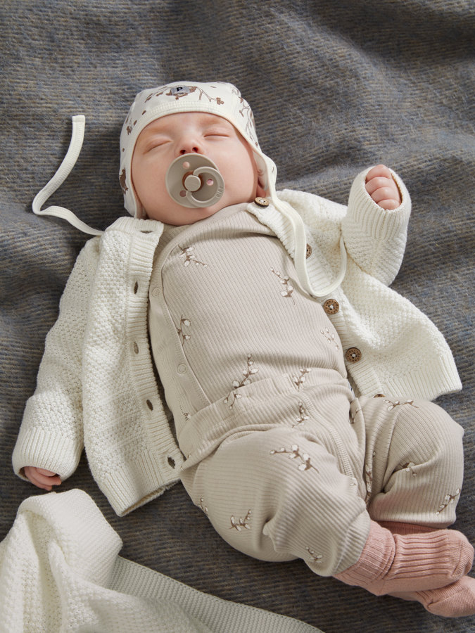 Forlengbar ribbestrikket body blomsterkvist Forlengbar ribbestrikket body blomsterkvist