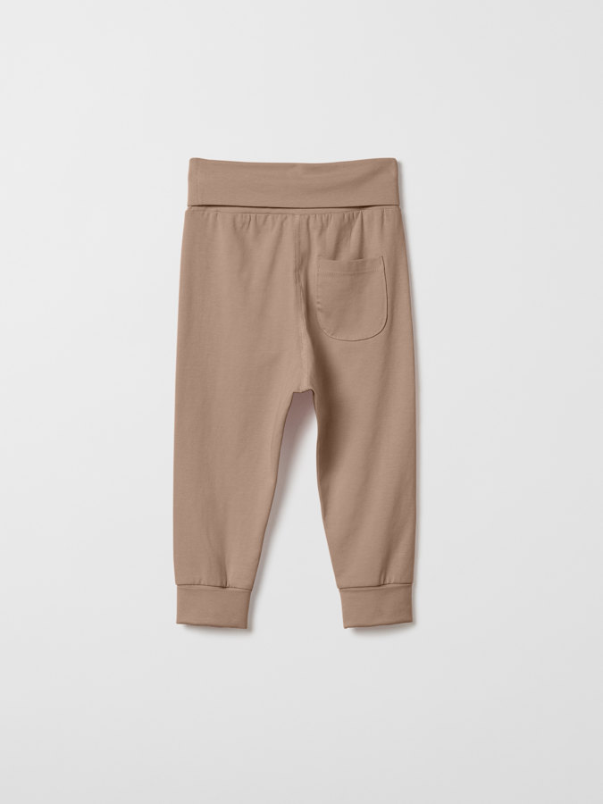 Bukse med nedbrettbare vrangborder Bukse med nedbrettbare vrangborder