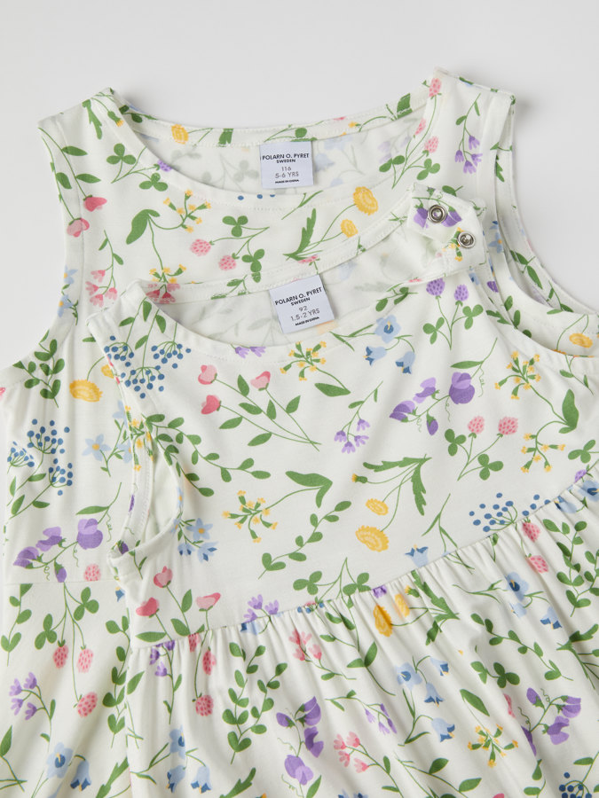 Snurrekjole blomster