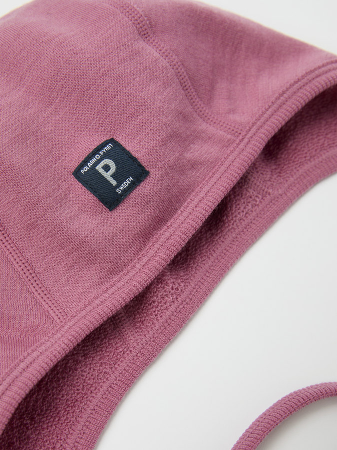 Hjelmlue ullfrotté i merino Hjelmlue ullfrotté i merino