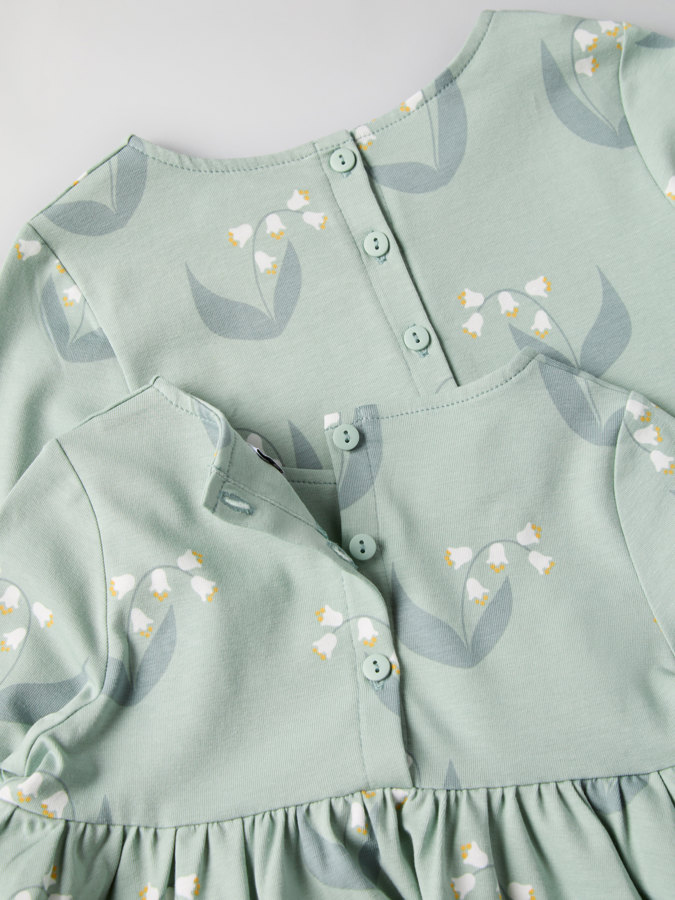 Langermet snurrekjole liljekonvall Langermet snurrekjole liljekonvall