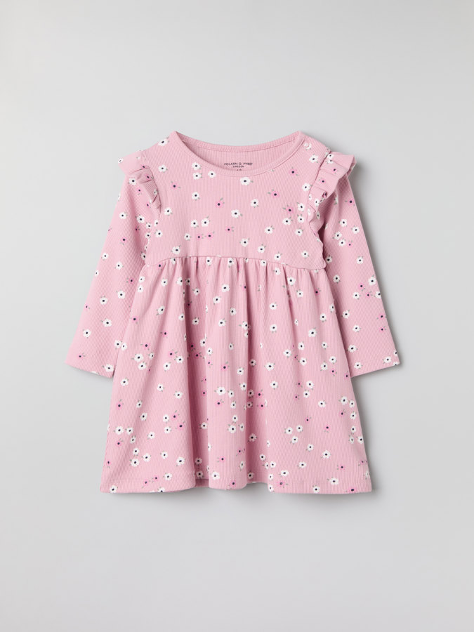 Ribbestrikket kjole blomstret