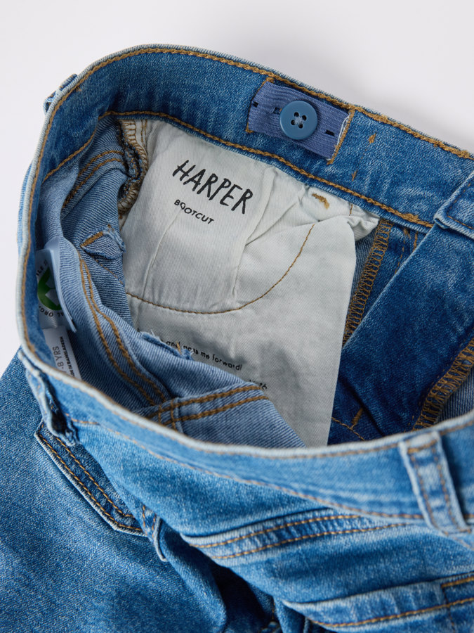 HARPER Utsvingte jeans
