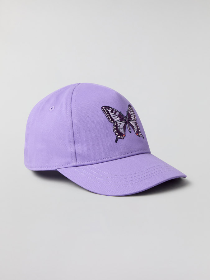 Caps med applikasjon Caps med applikasjon