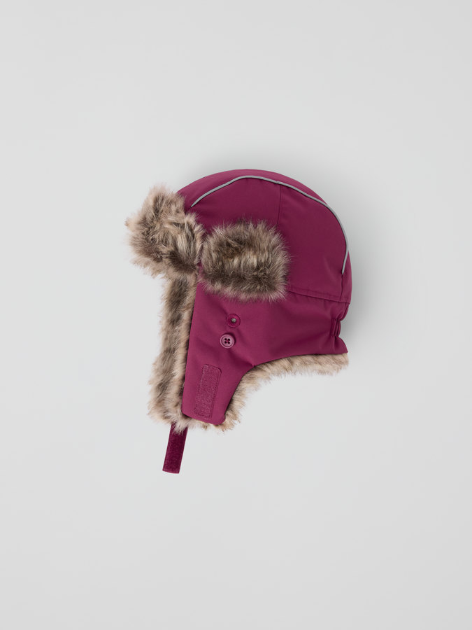 Vindtett foret lue ARCTIC