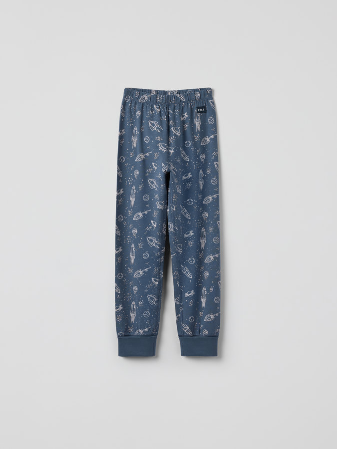 Pyjamas med stjerner