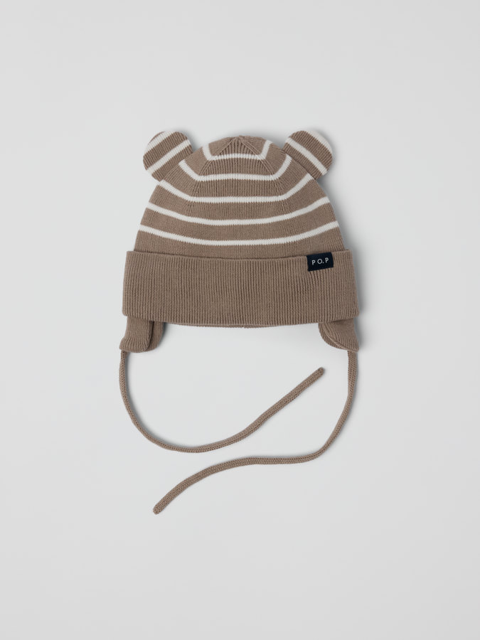 Strikket lue med ører stripet