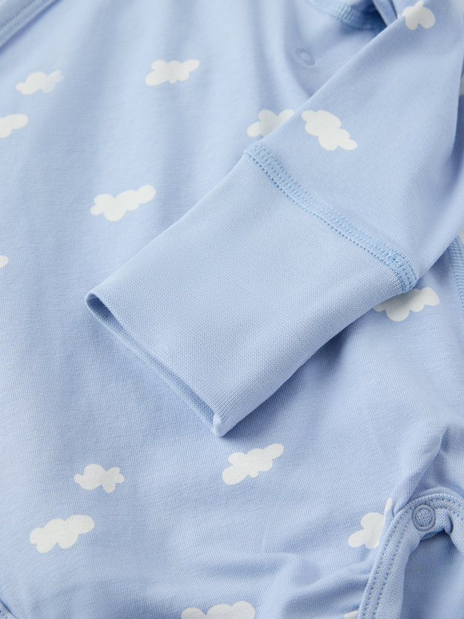 Forlengbar omslagsbody, skyer