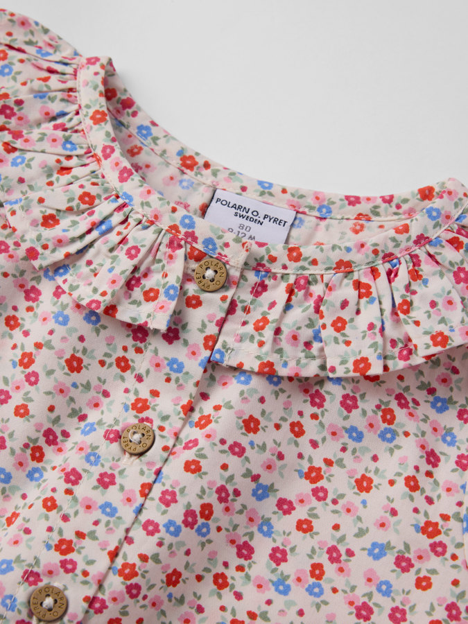 Langermet body blomster