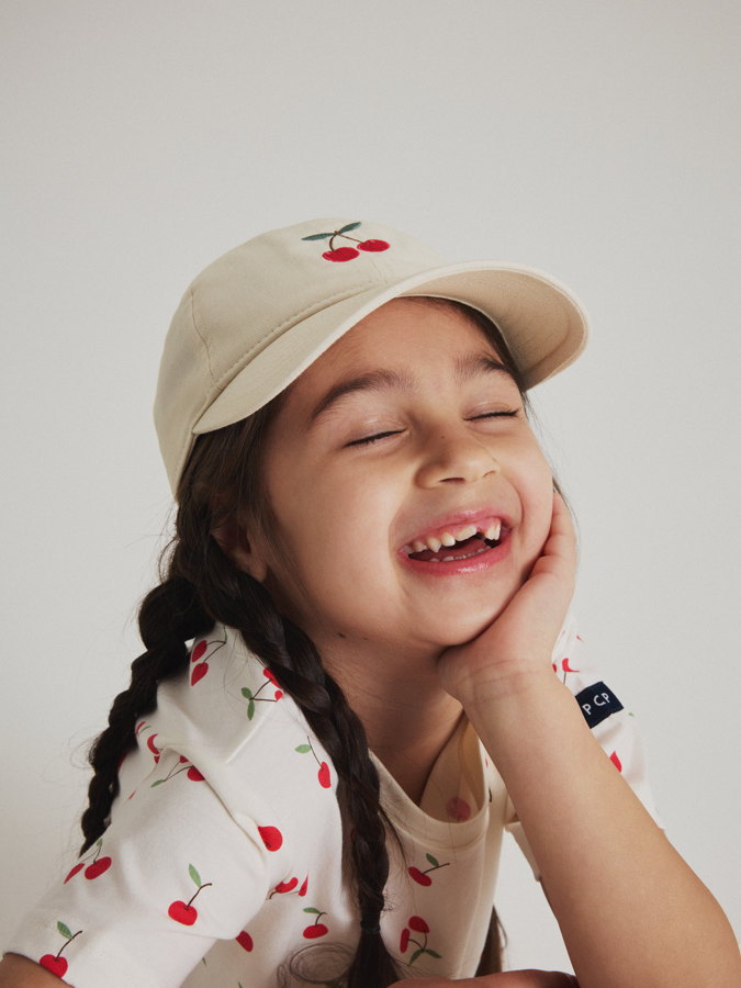 Capser broderi Capser broderi