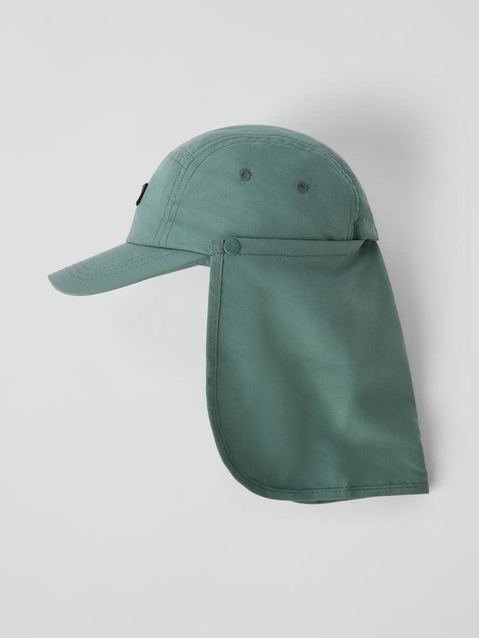 UV-caps med nakkebeskyttelse