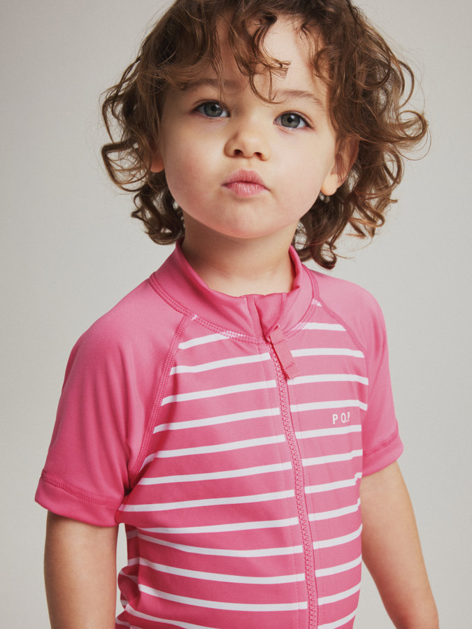 Kortermet UV-drakt stripete