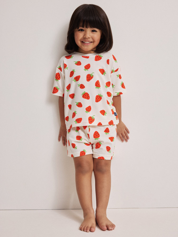 Kortermet pysj jordbær Kortermet pysj jordbær