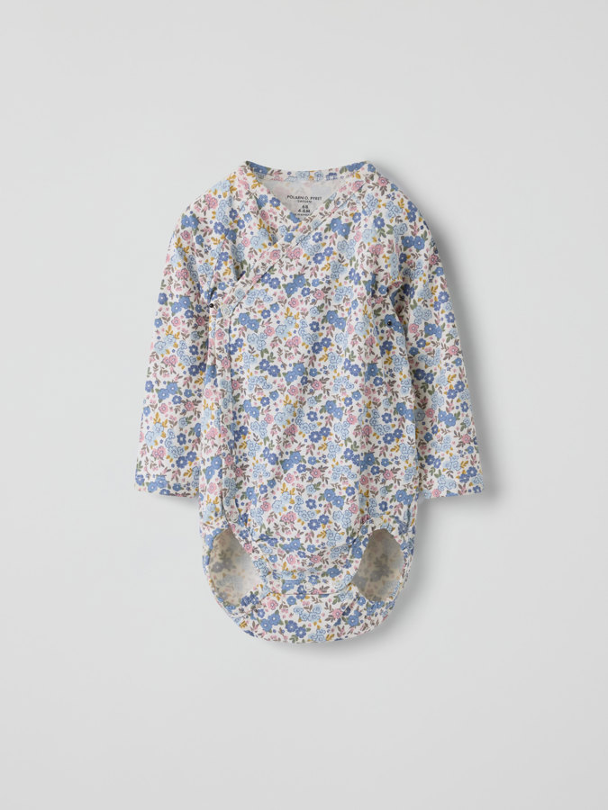 Omslagsbody blombukett