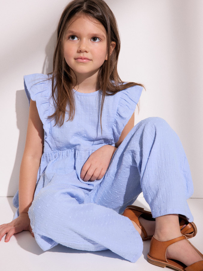 Vevd bluse med volanger prikkete Vevd bluse med volanger prikkete
