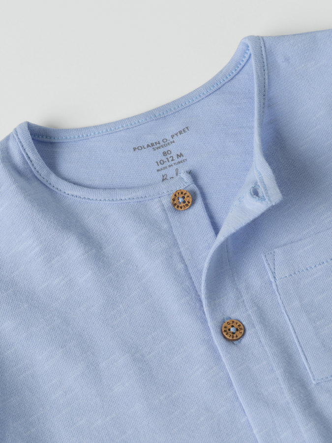 Sett skjorte og shorts Sett skjorte og shorts