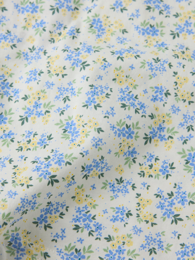 T-skjorte blomstrete T-skjorte blomstrete